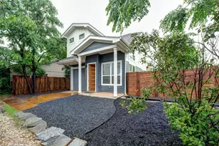 1300 Walnut Ave, Austin, TX 78702 - Photo 2