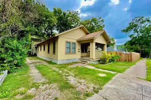 506 E 38th St, Austin, TX 78705 - Photo 2