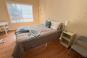 915 W 23rd St, Austin, TX 78705 - Photo 6