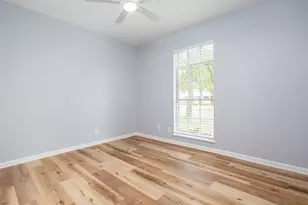2008 Vallejo St, Austin, TX 78757 - Photo 8