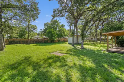 313 Charles Street, Rockdale, TX 76567 - Photo 2
