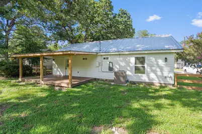 313 Charles Street, Rockdale, TX 76567 - Photo 22
