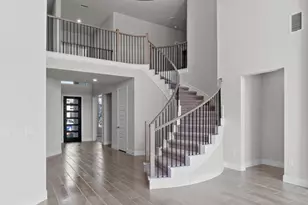 105 Rightfield Dr, Liberty Hill, TX 78642 - Photo 2