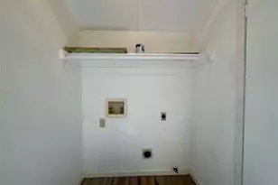 309 S Guadalupe St, Lockhart, TX 78644 - Photo 22