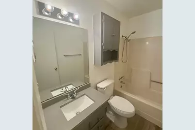 309 S Guadalupe Street #C, Lockhart, TX 78644 - Photo 16