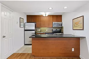 7685 Northcross Dr, Austin, TX 78757 - Photo 10