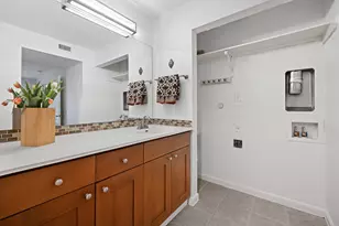 7685 Northcross Dr, Austin, TX 78757 - Photo 22