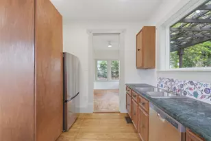 608 Harthan St, Austin, TX 78703 - Photo 8