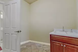 114 Davis Mountain Cir, Georgetown, TX 78633 - Photo 32