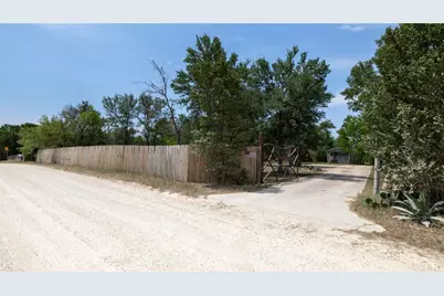 1400 Seminole Trail, Dale, TX 78616 - Photo 34