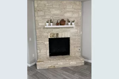 827 Savannah Cove, Elgin, TX 78621 - Photo 10