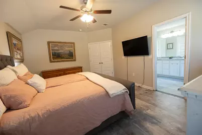 827 Savannah Cove, Elgin, TX 78621 - Photo 14