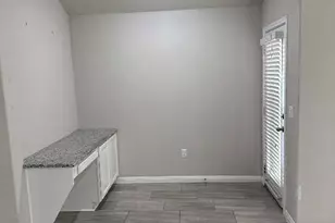 827 Savannah Cove, Elgin, TX 78621 - Photo 8