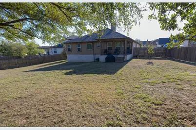 827 Savannah Cove, Elgin, TX 78621 - Photo 26