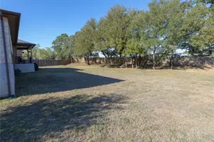 827 Savannah Cove, Elgin, TX 78621 - Photo 28