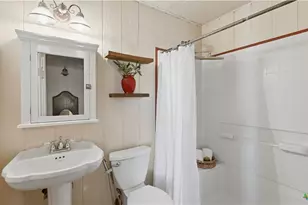 127 Offer, Llano, TX 78643 - Photo 22