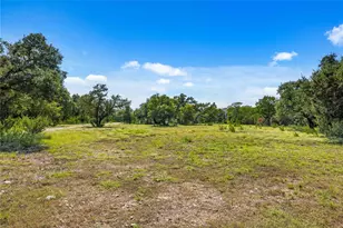 3074 Co Rd 207, Liberty Hill, TX 78642 - Photo 20