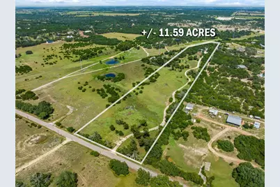 3074 County Road 207, Liberty Hill, TX 78642 - Photo 2