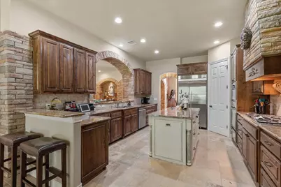 206 Jack Nicklaus Drive, Lakeway, TX 78738 - Photo 14