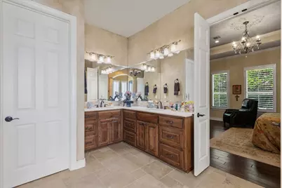 206 Jack Nicklaus Drive, Lakeway, TX 78738 - Photo 20