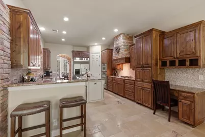 206 Jack Nicklaus Drive, Lakeway, TX 78738 - Photo 16