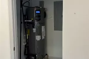 4505 Teri Rd, Austin, TX 78744 - Photo 16