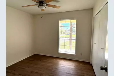 1009 Lawndale Avenue, Brenham, TX 77833 - Photo 8