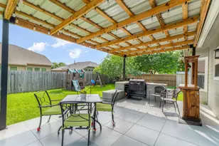 1015 Hondo Ln, Hutto, TX 78634 - Photo 24