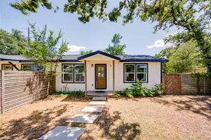 1400 Marcus Pl, Austin, TX 78721 - Photo 2