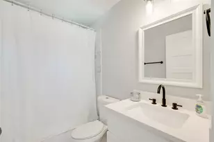 1400 Marcus Pl, Austin, TX 78721 - Photo 16