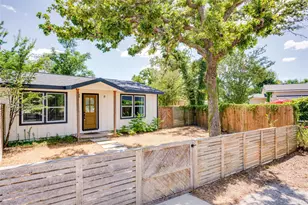 1400 Marcus Pl, Austin, TX 78721 - Photo 8