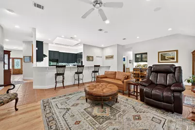 17 Stillmeadow Drive, The Hills, TX 78738 - Photo 4