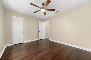 10408 Timbercrest Ln, Austin, TX 78750 - Photo 26