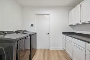 12935 Pegasus St, Austin, TX 78727 - Photo 32