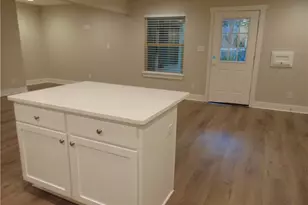 3904 Bailey Lane, Austin, TX 78756 - Photo 6