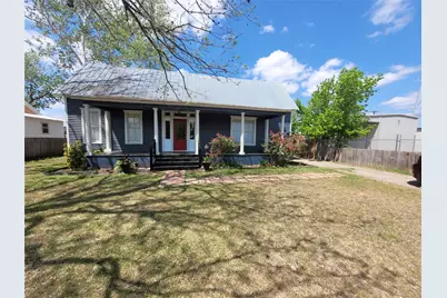 403 Fawcett Street, Smithville, TX 78957 - Photo 20