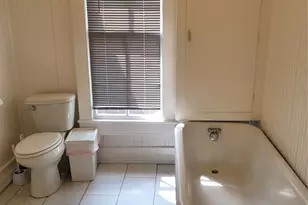 403 Fawcett St, Smithville, TX 78957 - Photo 8