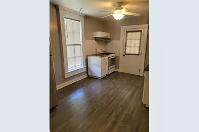 403 Fawcett Street, Smithville, TX 78957 - Photo 6