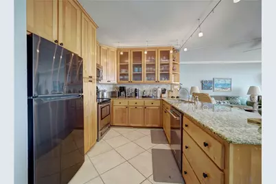 6649 Seacomber Drive #408, Port Aransas, TX 78373 - Photo 10