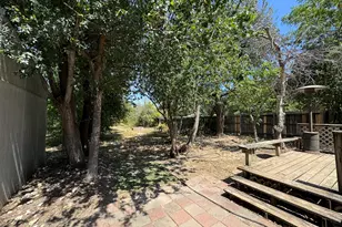 800 Oregon St, San Marcos, TX 78666 - Photo 18