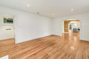 1704 Travis Heights Blvd, Austin, TX 78704 - Photo 8