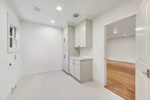 1704 Travis Heights Blvd, Austin, TX 78704 - Photo 18