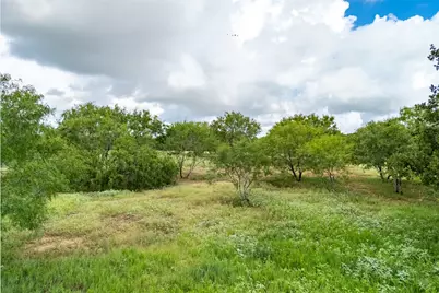 5485 County Road 249 Way, Gonzales, TX 78629 - Photo 12