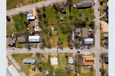 314 E Pecan Street, Taylor, TX 76574 - Photo 4