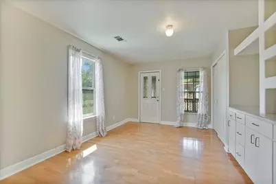 609 W Elizabeth Street, Austin, TX 78704 - Photo 18