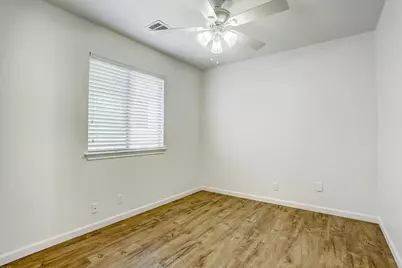 207 Tolcarne Drive, Hutto, TX 78634 - Photo 12