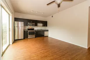 1401 E East 4th St, Austin, TX 78702 - Photo 4
