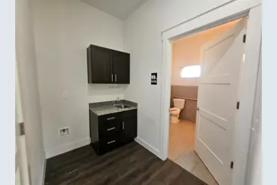 230 Klattenhoff Lane #102, Hutto, TX 78634 - Photo 34