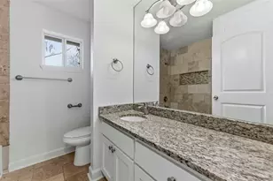 1909 Crooked Ln, Austin, TX 78741 - Photo 20