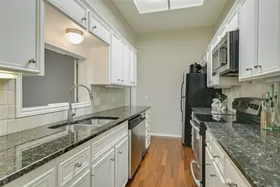 1502 W 5th Street #H2, Austin, TX 78703 - Photo 2